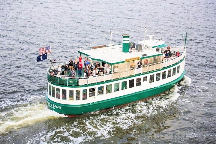 Charleston Harbor Live Narrated History Day or Sunset Boat Cruise