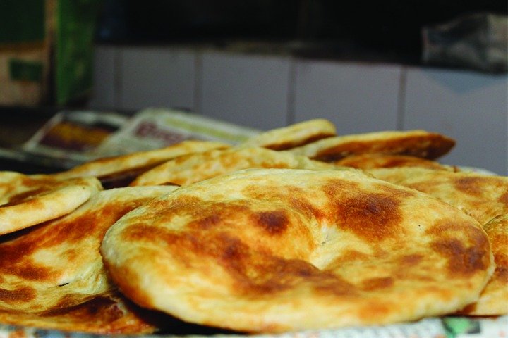 Lucknow Culinary Walk with Food Tastings