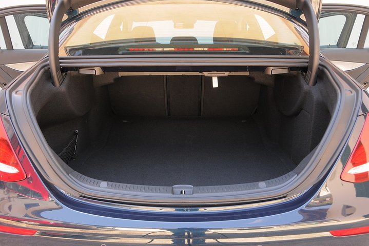 Private Transfer from Malpensa Airport to Lake of Como