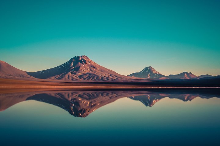 4-Day Atacama Desert Experience with Hotel, Tours & Meals