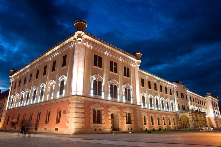 Tour to Corvin Castle in Hunedoara & Alba Iulia