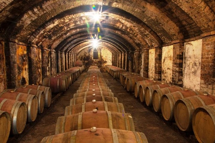 Chianti & Supertuscan Private Tour 2 Wineries with light lunch