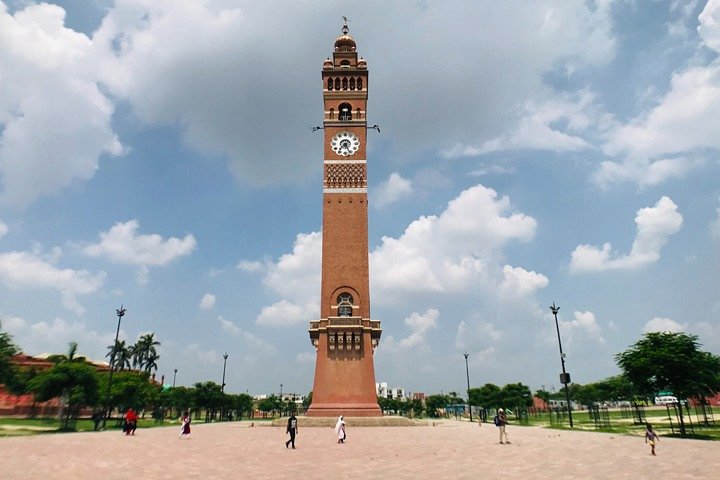 5-Hour Lucknow Sightseeing Tour with Hotel Pickup