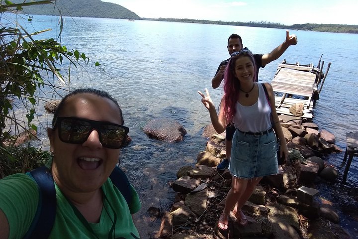 Navigate the local culture of Costa da Lagoa