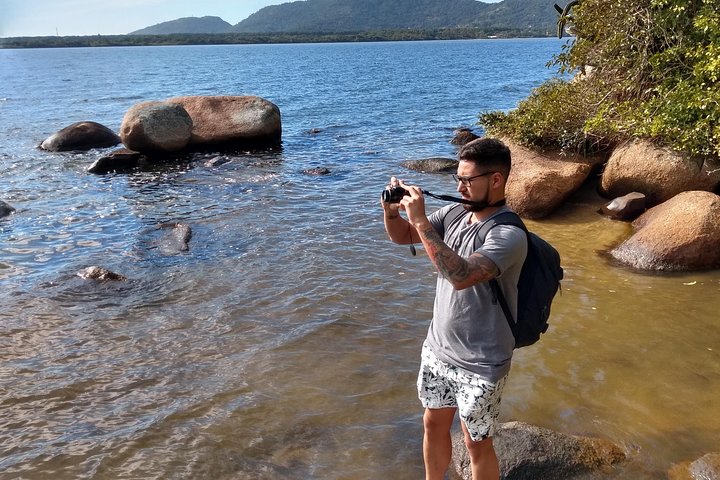 Navigate the local culture of Costa da Lagoa