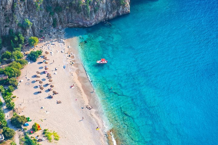 Fethiye: Ölüdeniz Pirate Boat with Swim Stops incl. Lunch