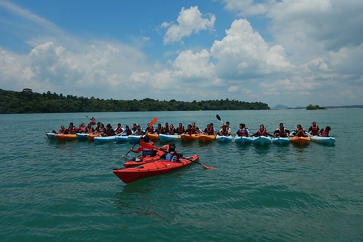 Singapore Round Ketam Kayaking Adventure in Pulau Ubin