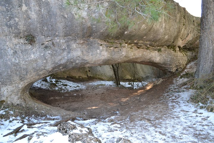 Enchanted City, Laguna de Uña and Ventano del Diablo