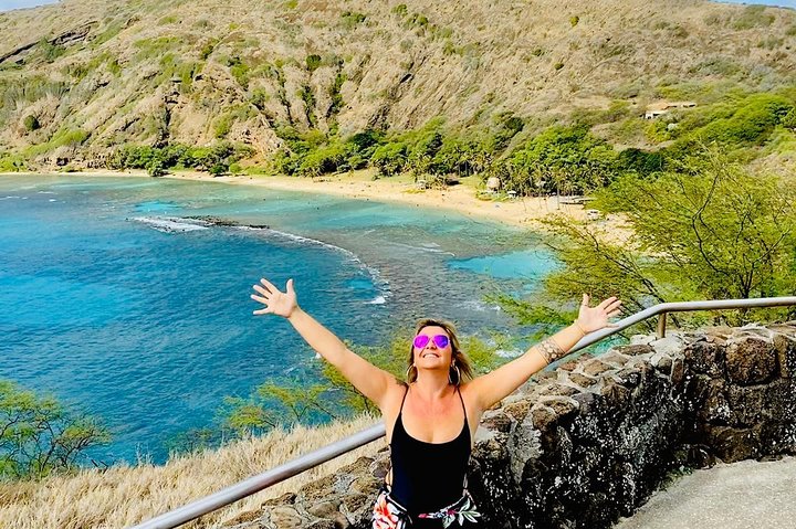 Hanauma Bay Snorkeling from Waikiki