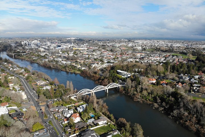 Romantic Private tour in Hamilton