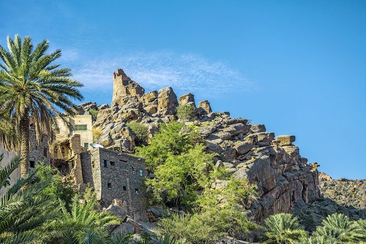 Romantic Tour In Misfat Al Abriyeen