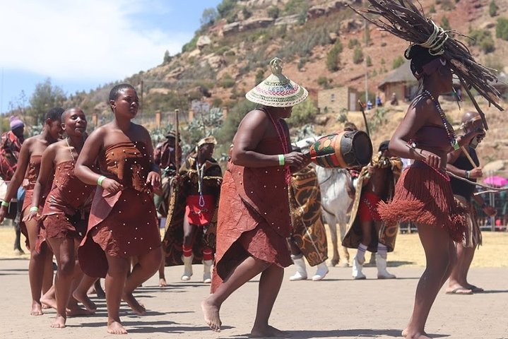 Private Romantic Heritage Walk in Thaba Bosiu