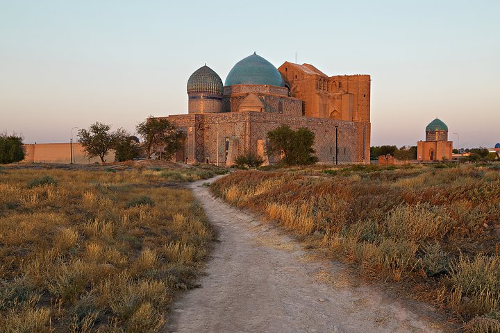 Private Romantic tour in Shymkent