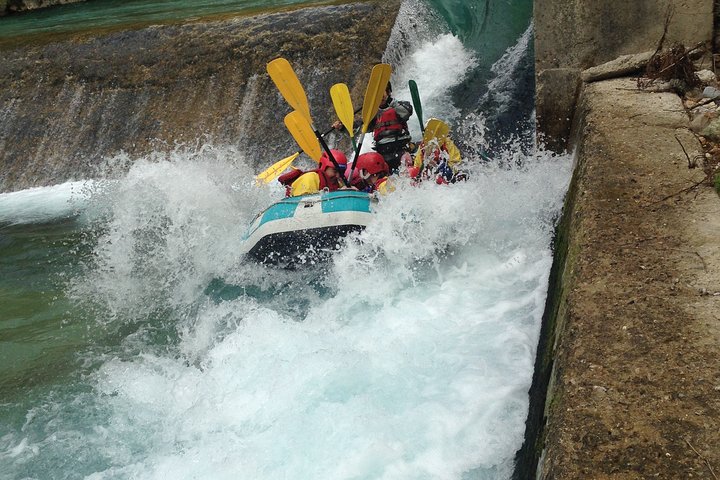 River rafting at Voidomatis River !! Zagori area
