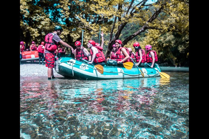 River rafting at Voidomatis River !! Zagori area