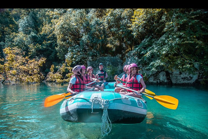 River rafting at Voidomatis River !! Zagori area