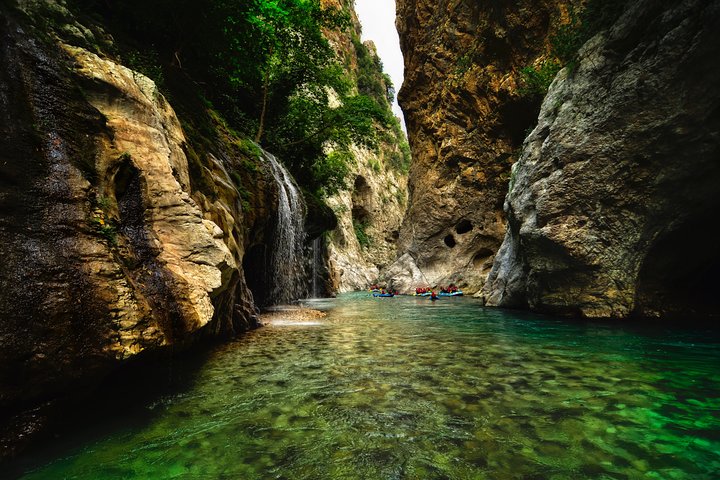 Arachthos white water river Rafting: Plaka's Bridge- Tzari