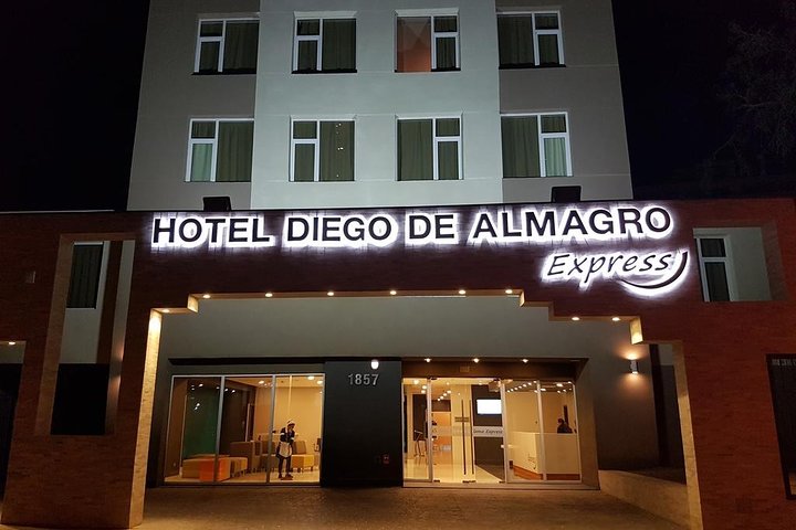 Private transfer from Calama Airport to San Pedro de Atacama