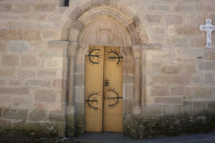Camino De Santiago: Last 100 km walk from Sarria to Santiago de Compostela