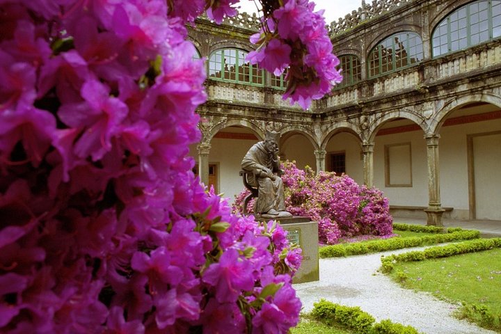 Santiago de Compostela Private Tour from A Coruna