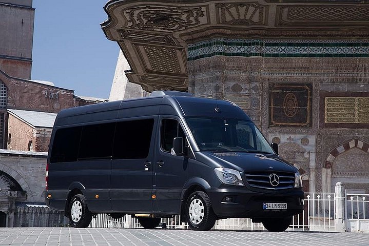 Private Transfers İzmir City or Adnan Menderes Apt to/from Pergamon Antic City