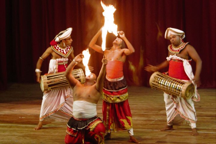 Exciting evening with Fire Dancing cultural show