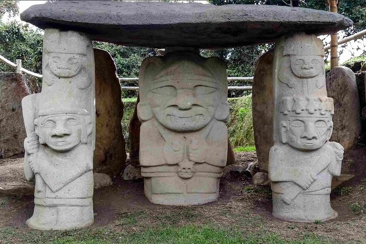 4 Days Tatacoa And Archeology