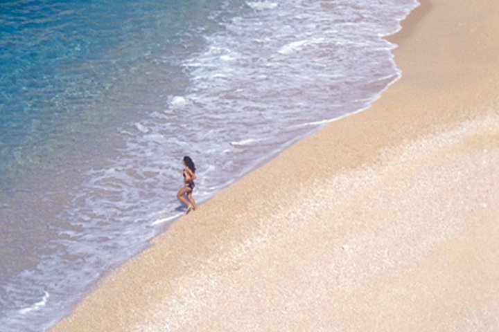 Private Transfers İzmir City or Adnan Menderes Apt to/from Dikili Resort