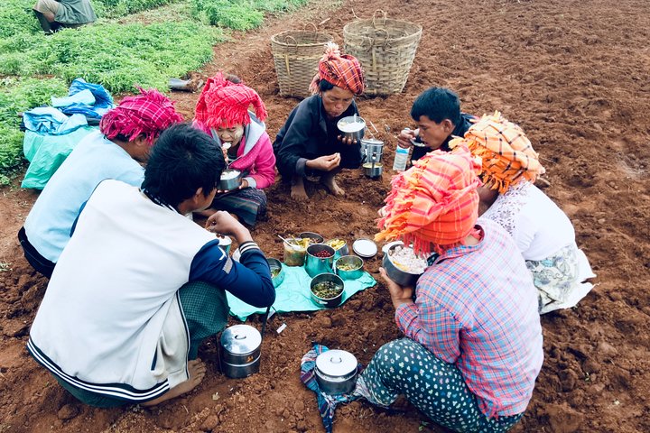 " Off the beaten track ” ( Kalaw to Pindaya )