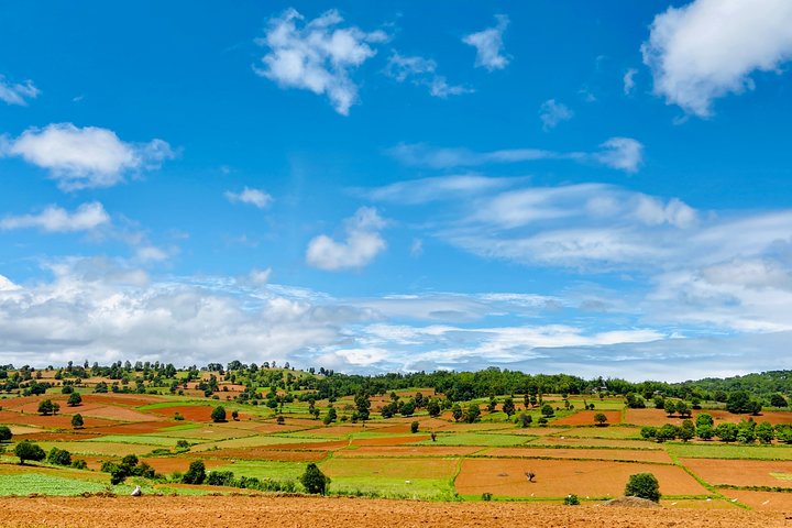 " Off the beaten track ” ( Kalaw to Pindaya )