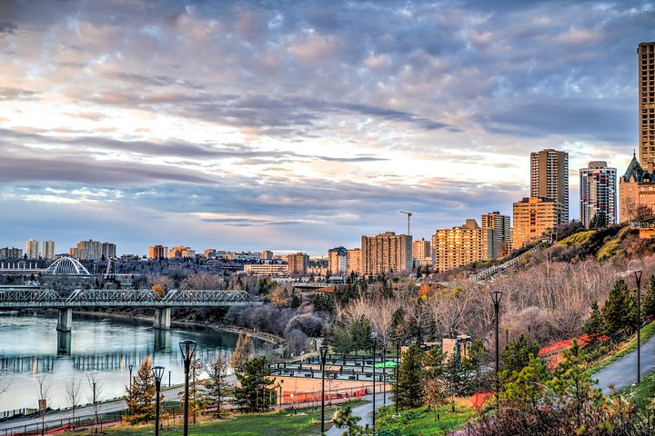 Private Heritage Walking Tour of Historic Edmonton