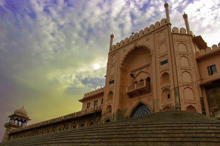 Romantic tour in Bhopal