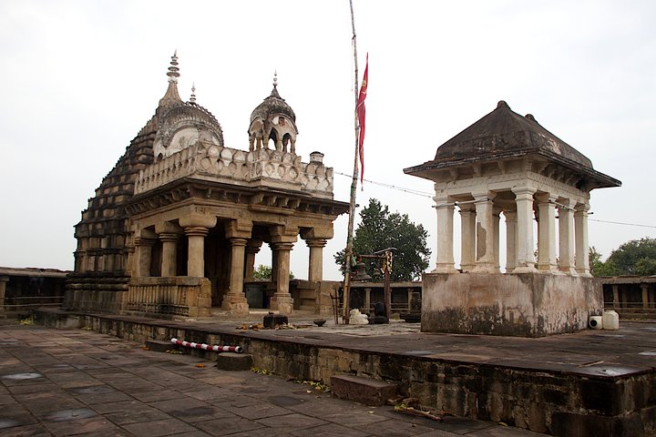 Romantic tour in Jabalpur