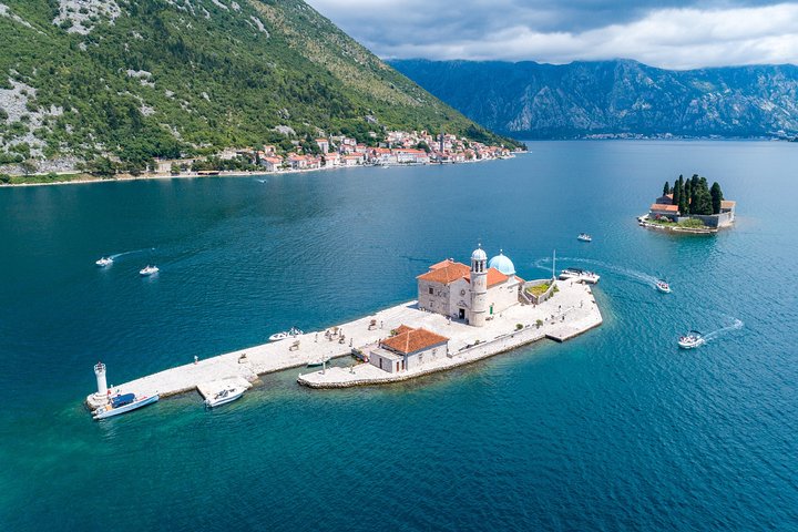 Kotor Private Boat Tour: Blue Cave & Lady of the Rocks (Up to 9)