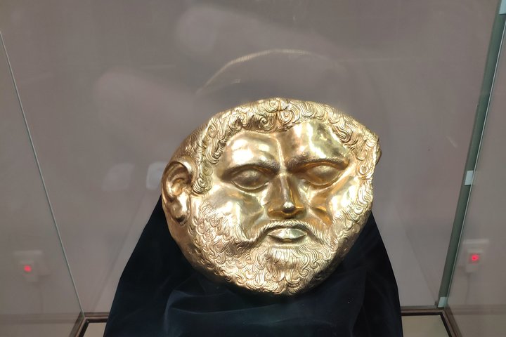 Self-Guided Tour in ISKRA Historical Museum