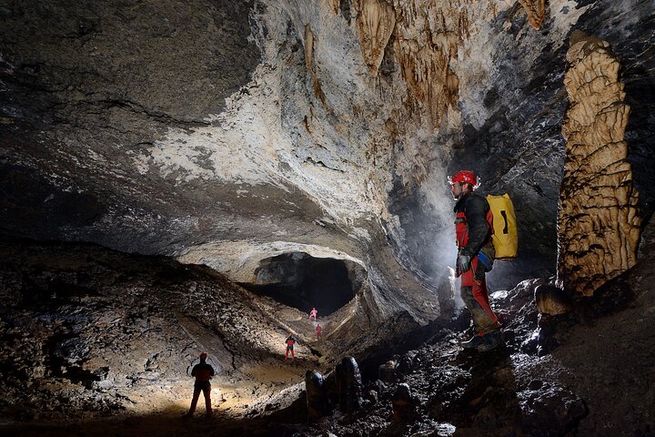 Half day caving in Cueva de Coventosa in Cantabria