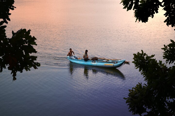 Village Experience by Sorobara Lake from Mahiyanganaya
