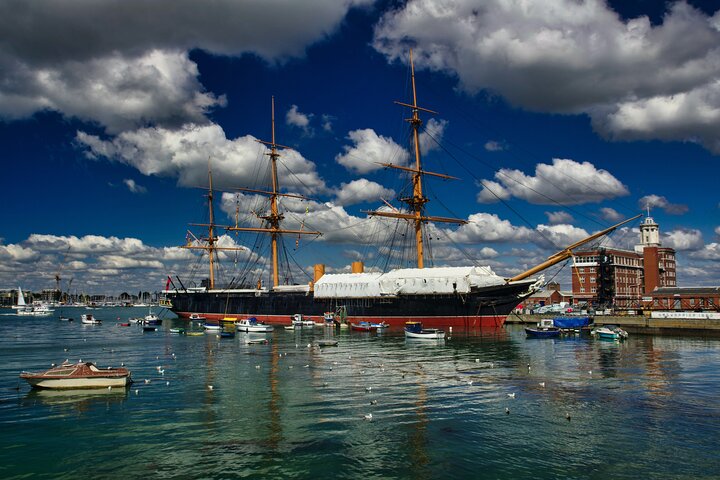 Portsmouth To London Private Transfer Service