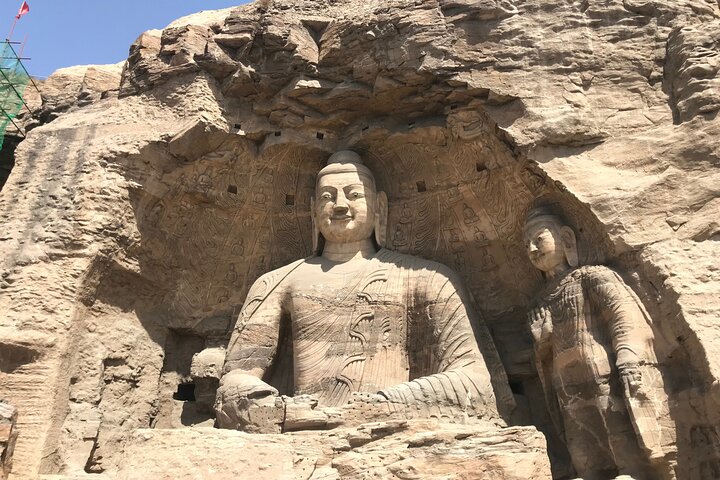 Private Day Tour to Yungang Caves from Taiyuan by fast train