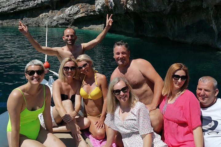 Blue Cave & Hvar, 5 Islands Speedboat with Luxury Seats in Shade
