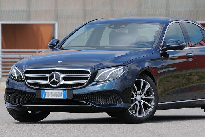 Private Transfer from Malpensa Airport to Lake of Como