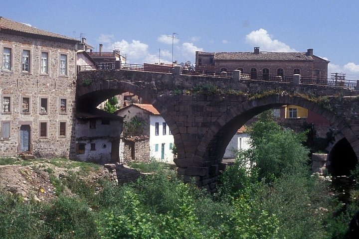 Private Transfers İzmir City or Adnan Menderes Apt to/from Pergamon Antic City