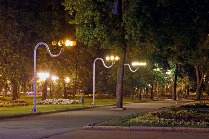 Romantic Kharkiv by Night Tour