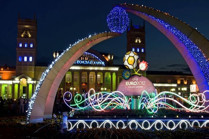 Romantic Kharkiv by Night Tour