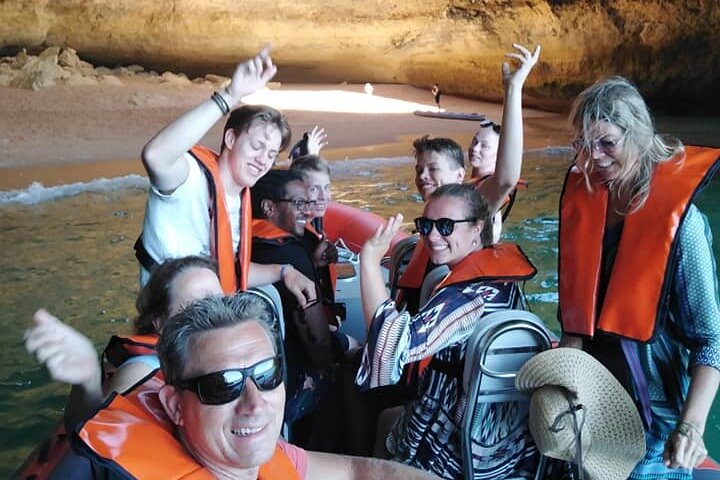 Boat trip to the caves of Benagil
