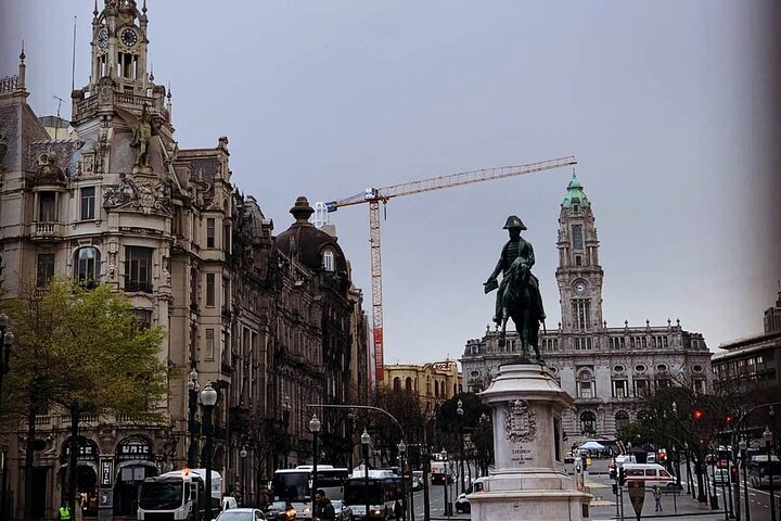 Porto to Madrid Up to 3 Stops: Aveiro, Salamanca & Ávila