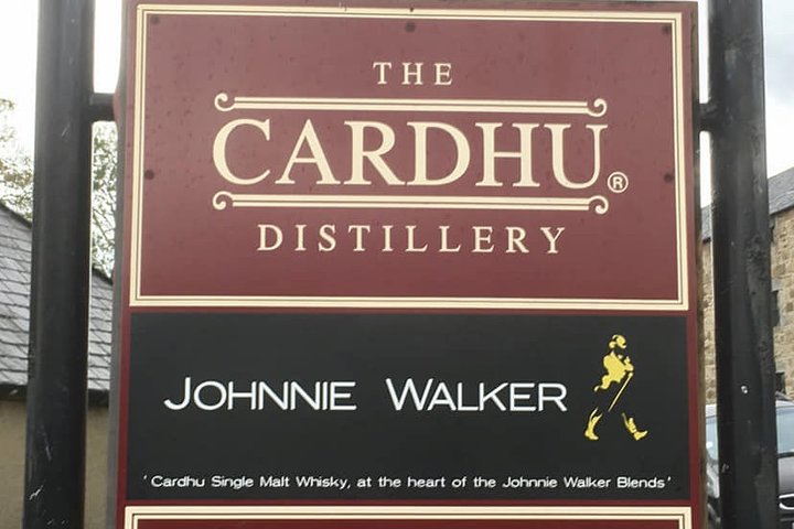 Meet Johnnie Walker - Private Whisky Tour - From Edinburgh