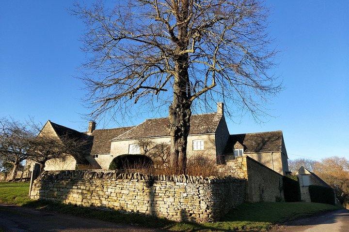 Cotswolds Electric Bike One Day Private Tour starts near Oxford