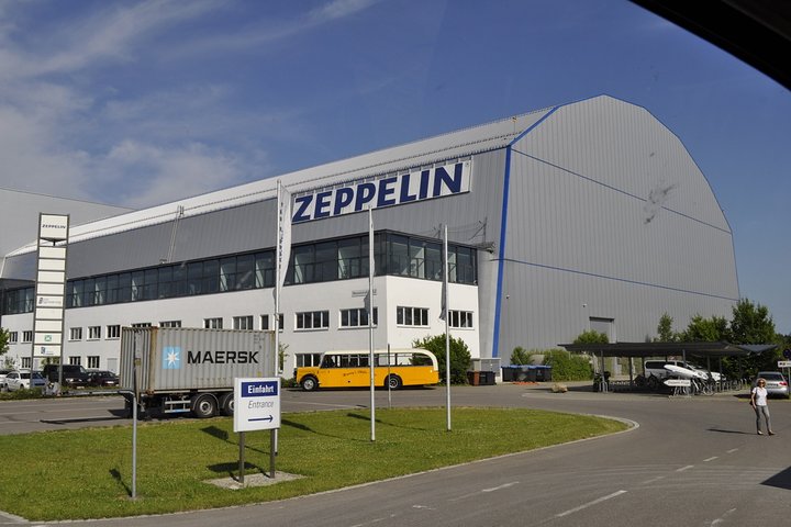 Bicycle tour to Friedrichshafen with a visit to the Zeppelin & Dornier Museum