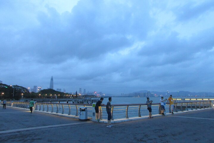 Private Shenzhen Evening Tour With Shenzhen Top Scenic Spots